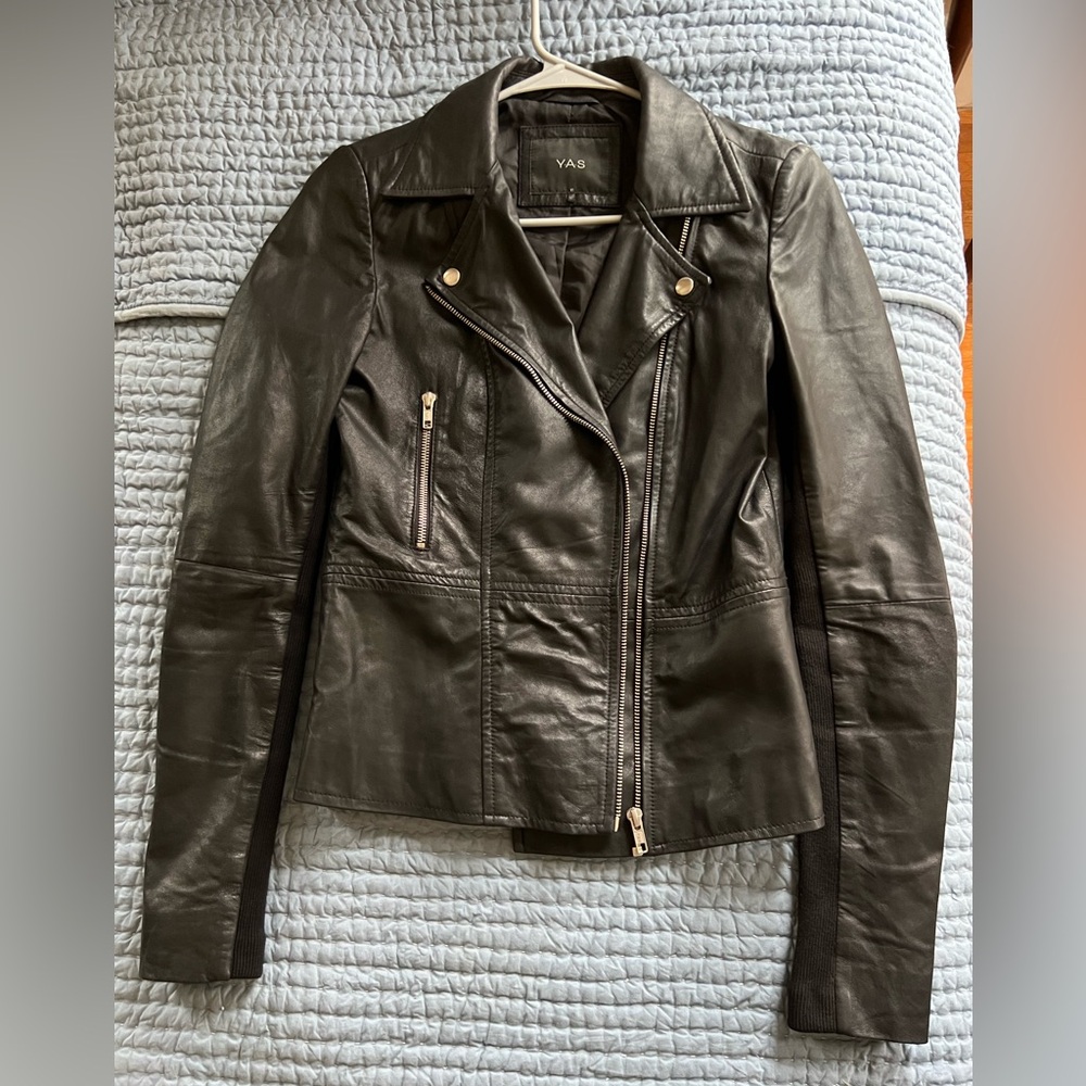 Women’s leather like jacket - XS Tall by YAS